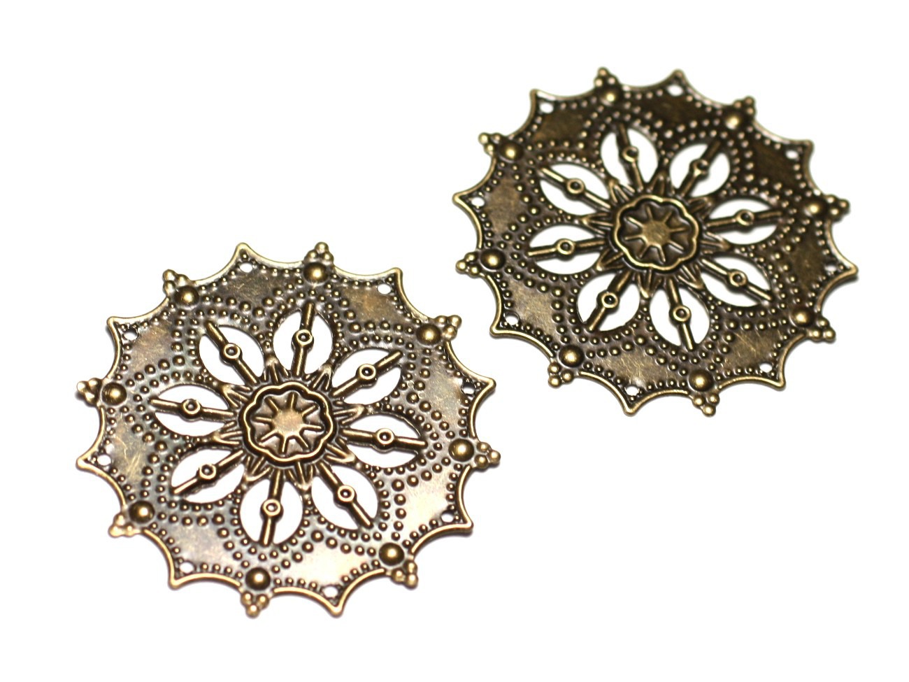 10pc - Apprêts Connecteurs Pendentifs Métal Bronze Estampes Fleurs Dentelle Cathédrale 44mm - 8741140021228 