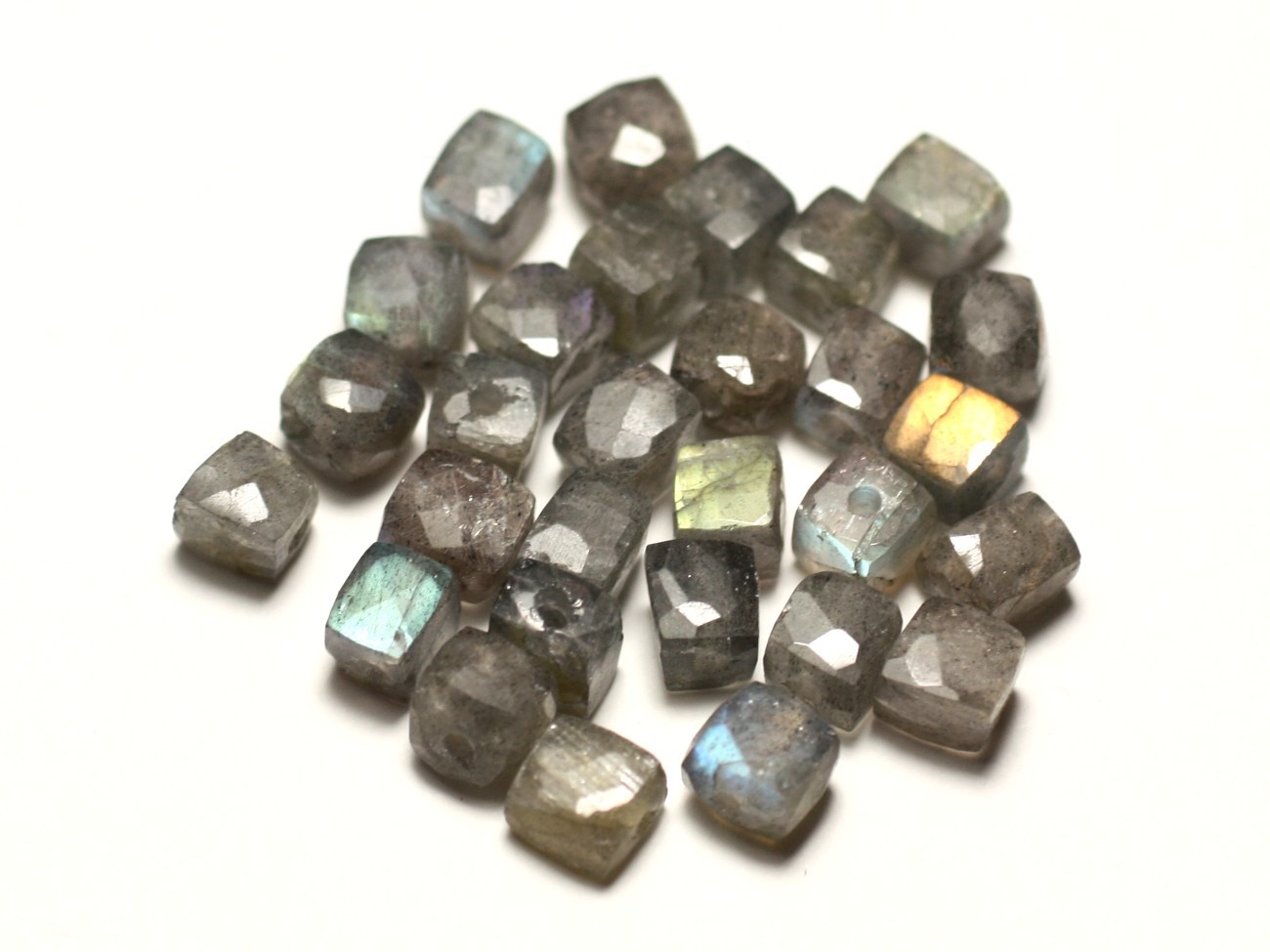 1pc - Perle de Pierre - Labradorite Cube Facetté 5-7mm - 8741140020153 