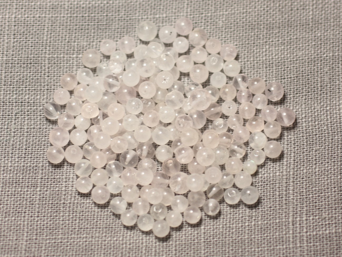 30pc - Perles de Pierre - Quartz Rose Boules 3-4mm - 8741140018761 