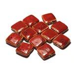 50pc - Perles Céramique Porcelaine Carrés 16-18mm Rouge tacheté - 8741140027770