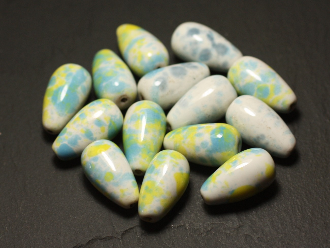 6pc - Perles Céramique Porcelaine Gouttes 21mm Blanc Bleu turquoise Jaune  - 8741140017191 