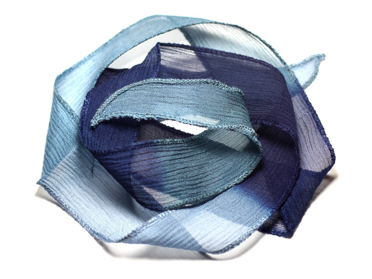 Collier Ruban Soie teint à la main 85 x 2.5cm Bleu clair Paon Nuit SOIE190 - 8741140016989 