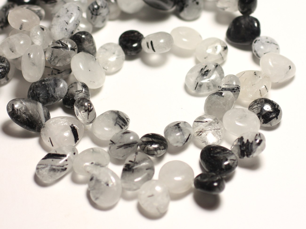 10pc - Perles de Pierre - Quartz Tourmaline Chips Rocailles 8-15mm - 8741140016347 