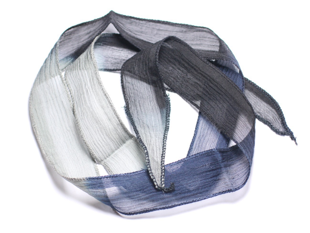 Collier Ruban Soie teint à la main 85 x 2.5cm Bleu Marine Gris Noir SOIE183 - 8741140003354 