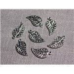 20pc - Pendentifs Breloques Métal argenté Feuilles arabesques 18mm - 4558550095077 