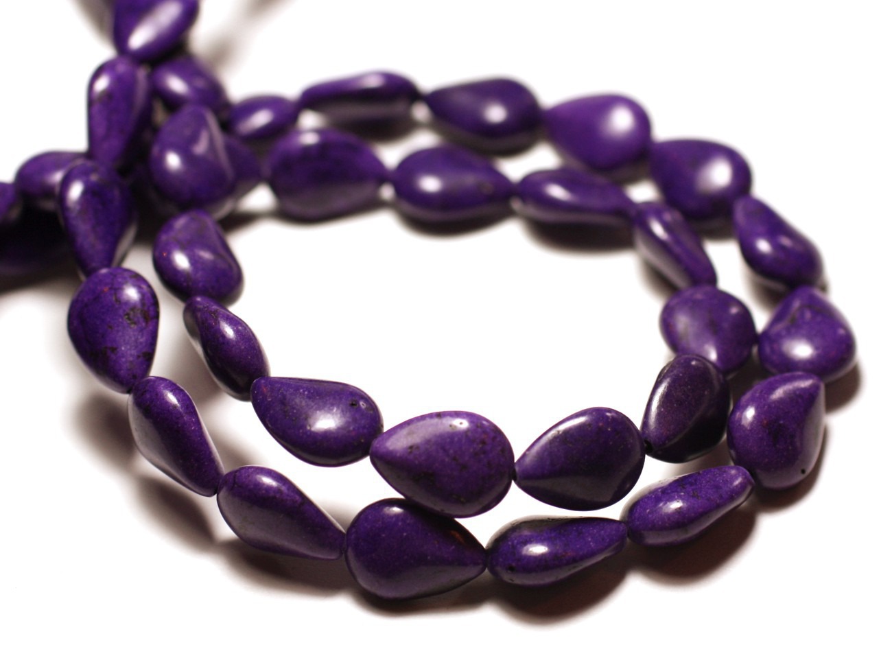 10pc - Perles Turquoise Synthèse reconstituée Gouttes 14x10mm Violet - 8741140009493 