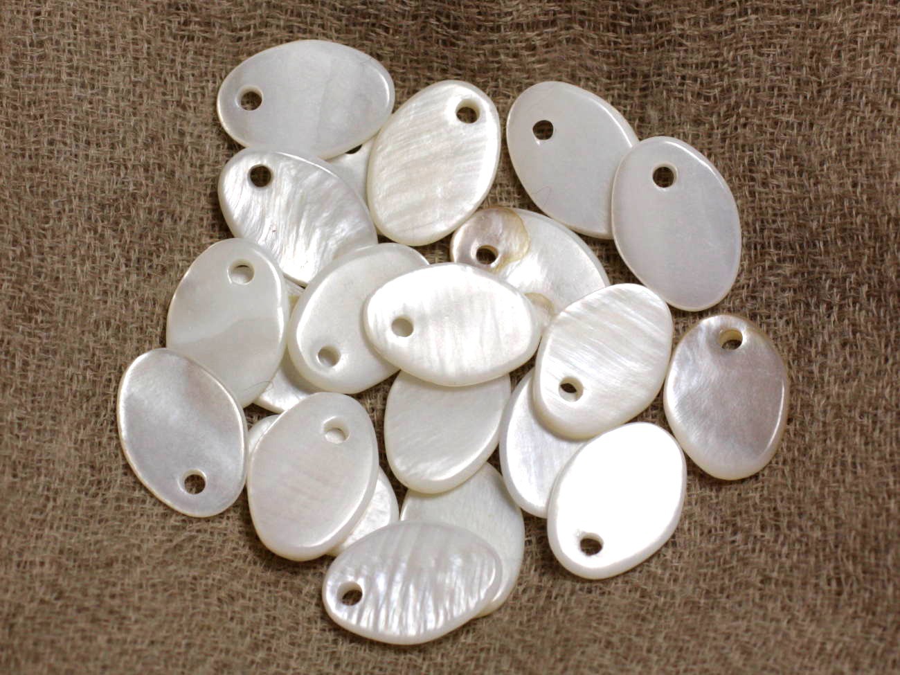 10pc - Perles Breloques Pendentifs Nacre Blanche Ovales 14x10mm   4558550021090 