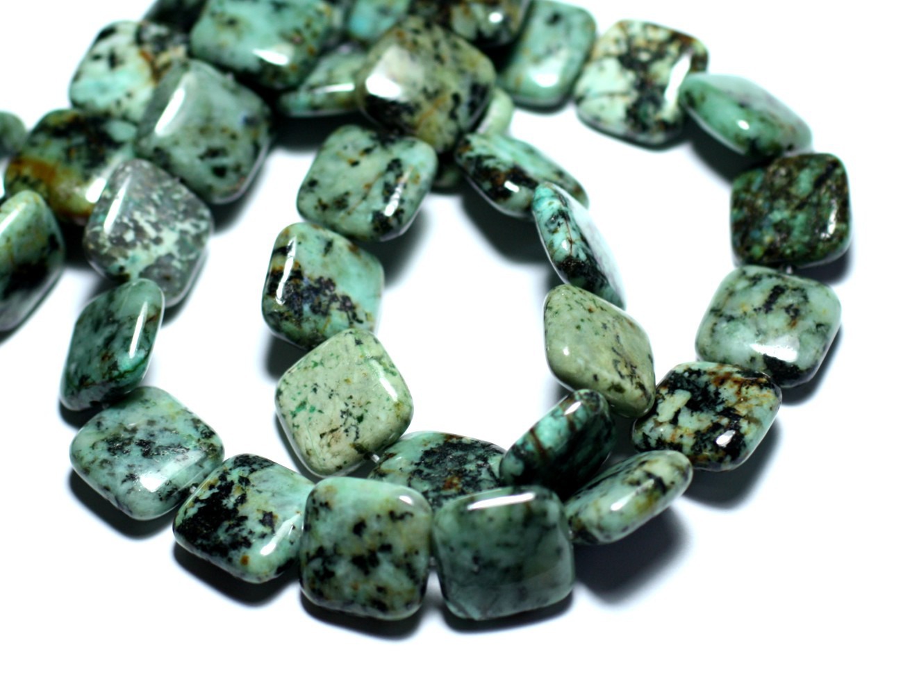 2pc - Perles de Pierre - Turquoise Afrique naturelle Carrés 14mm - 8741140008021 