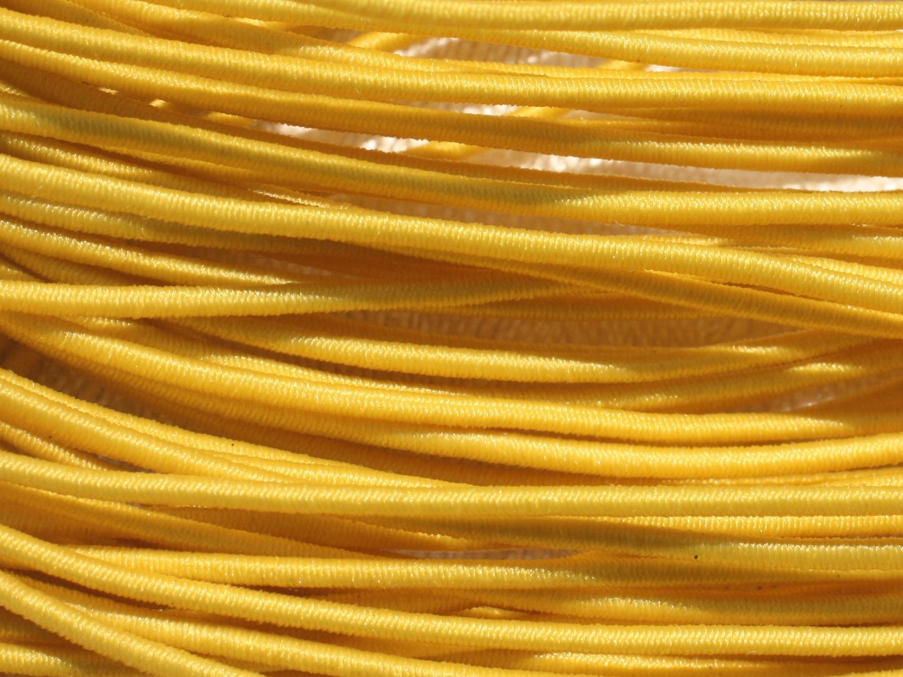 Echeveau 19m env - Fil Elastique Tissu 1mm Jaune   4558550019974 