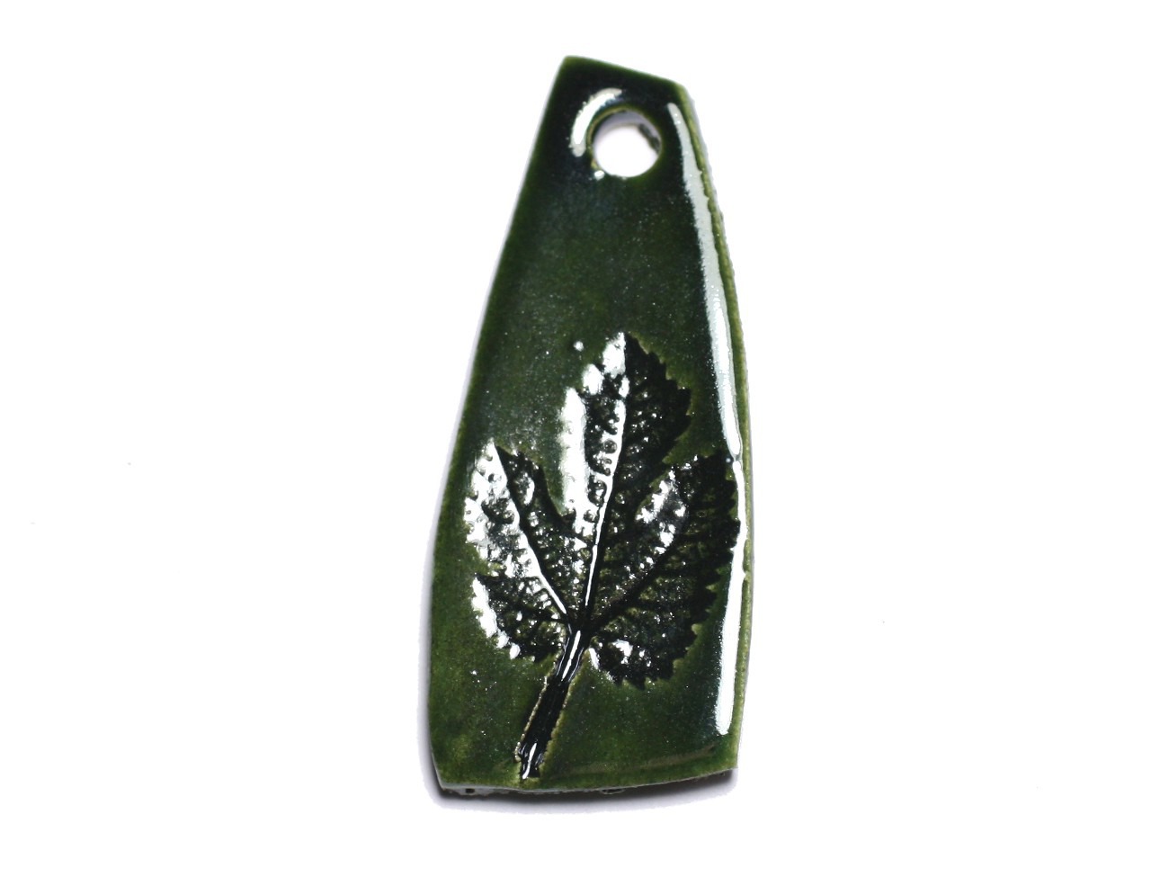 N34 - Pendentif Porcelaine Céramique Empreintes Nature Feuille 50mm Vert Olive - 8741140004177 