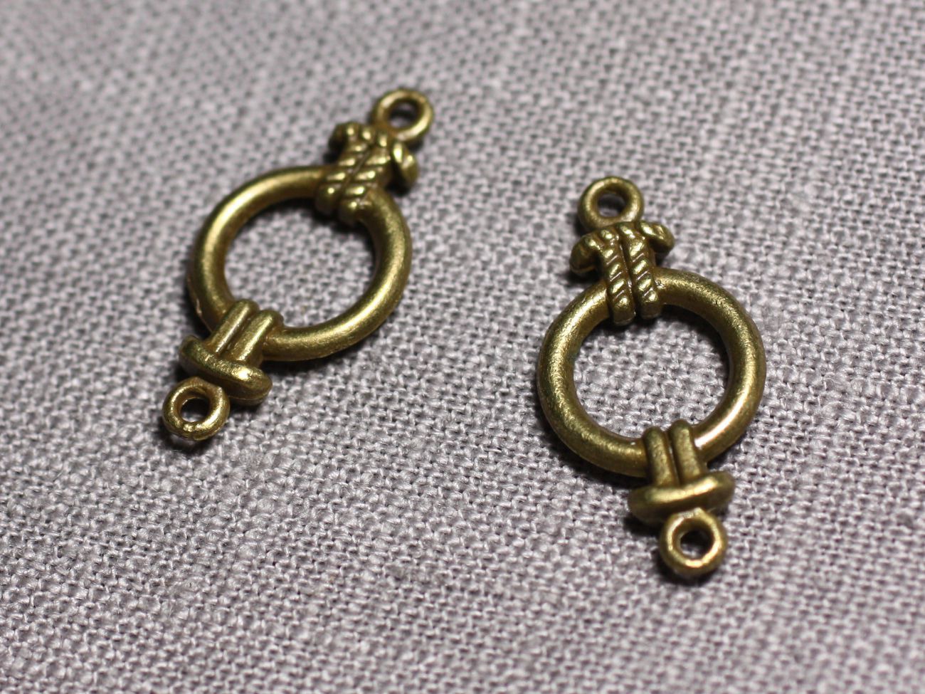 10pc - Connecteurs Pendentifs Boucles d'oreilles Métal Bronze Noeuds Marins 25mm - 4558550095251 