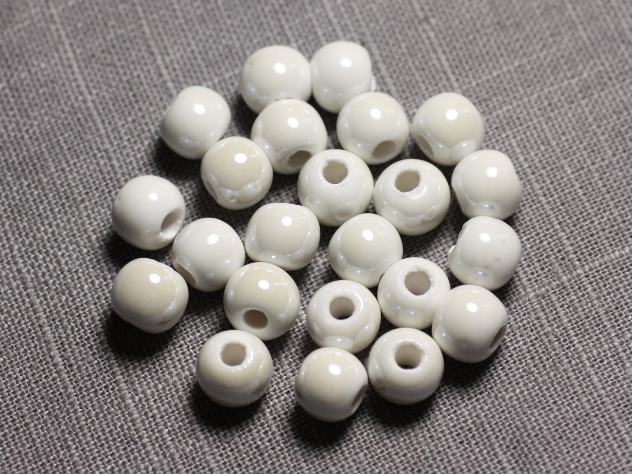 10pc - Perles Céramique Porcelaine Boules 8mm Blanc crème irisé -  4558550088635 