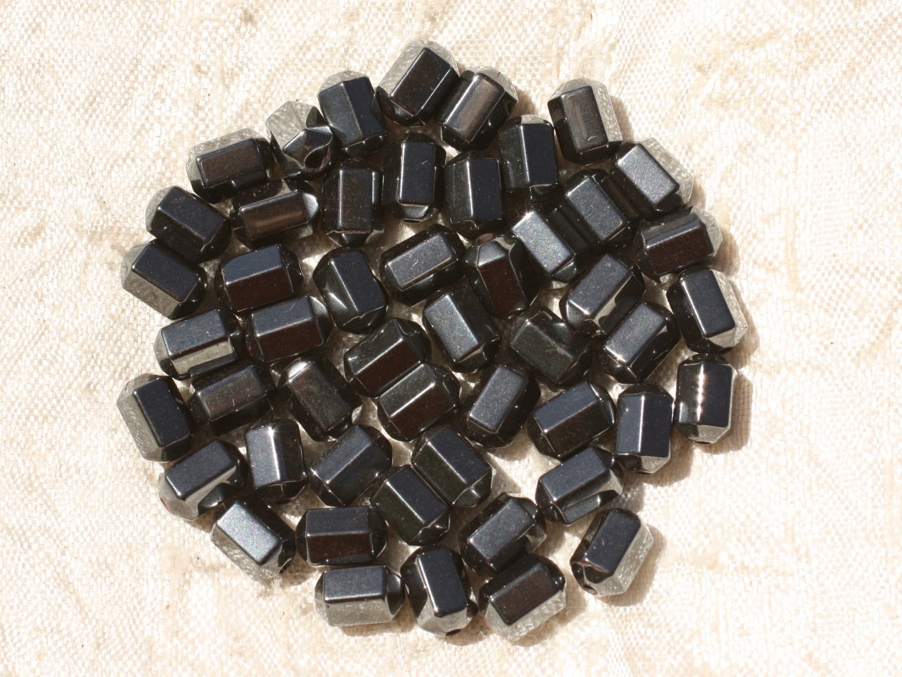 20pc - Perles de Pierre - Hématite Tubes Facettés 8x6mm   4558550017727 