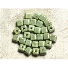 10pc - Perlas de cerámica Cubos 10mm Taladrado 3mm Verde Almendra 4558550008336 