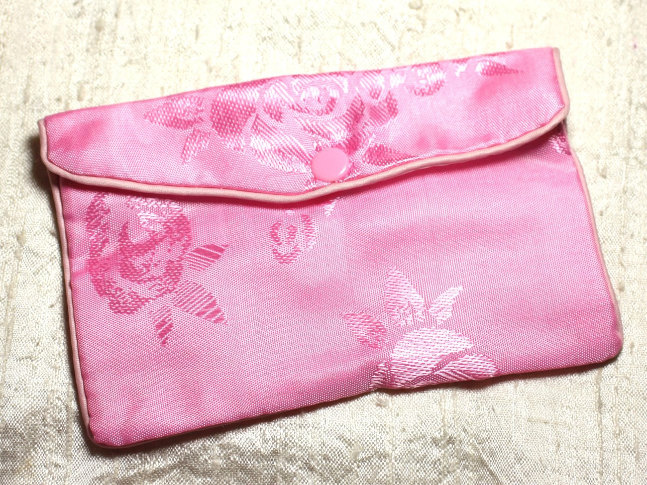 1pc - Sac Pochette Cadeaux Bijoux Tissu Fleurs 12x8cm Rose clair -  4558550082473 