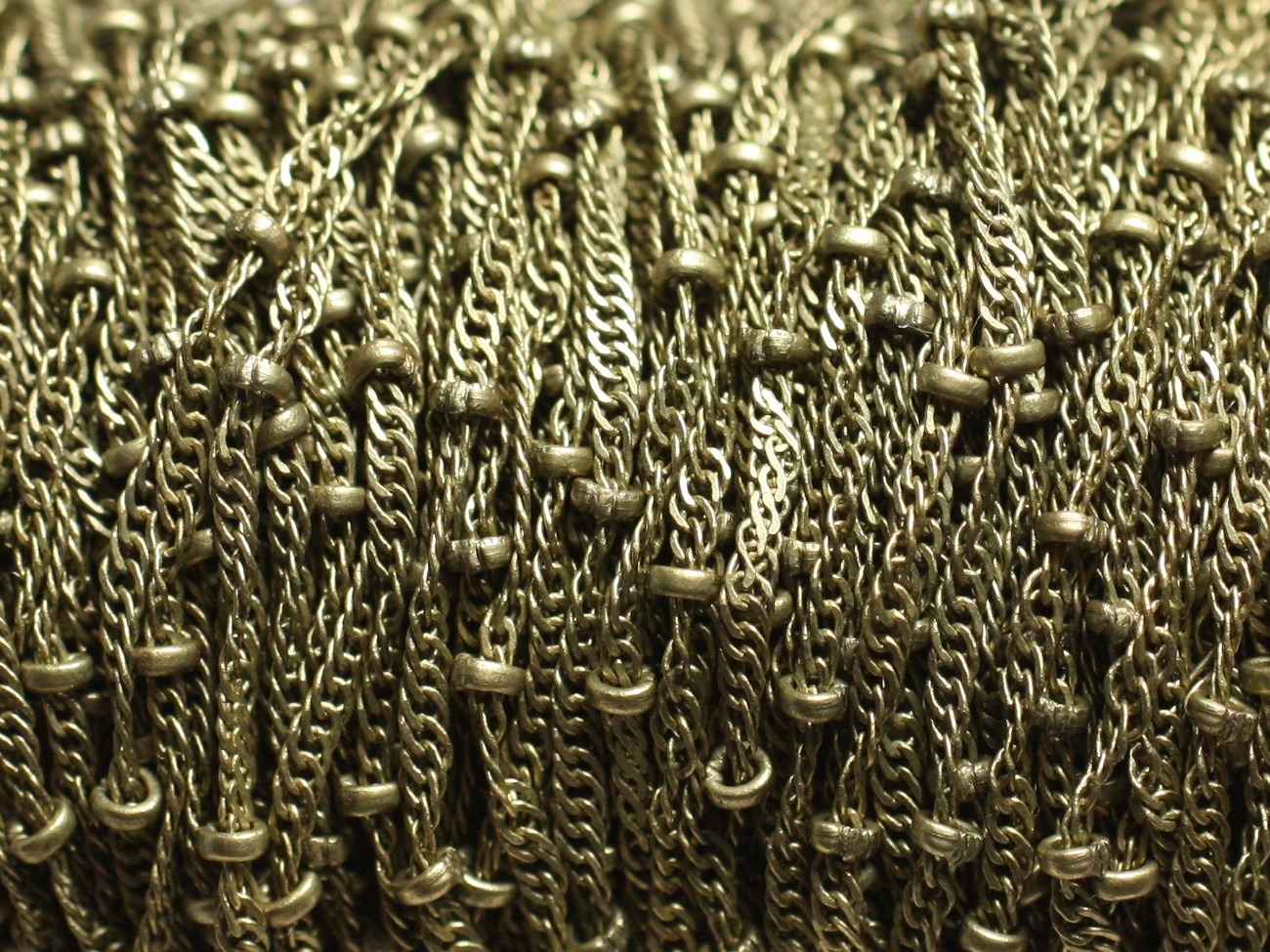 1 mètre - Chaîne Mailles et Perles Métal Bronze Qualité 1.8 - 2mm   4558550008220 