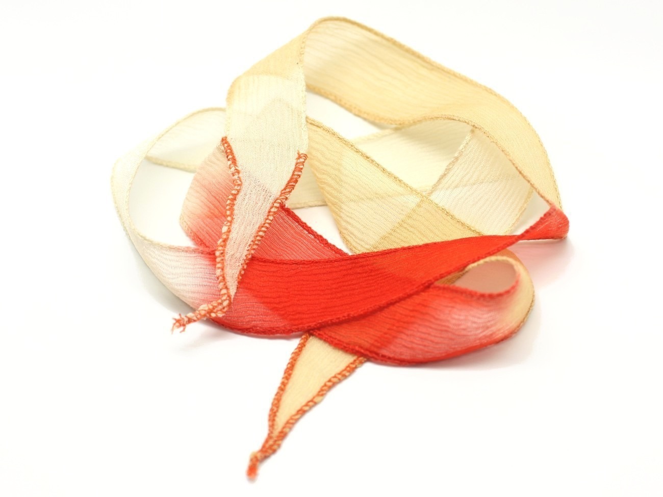 1pc - Collier Ruban Soie teint à la main 85 x 2.5cm Blanc Jaune Rouge (ref SOIE122)   4558550003348 