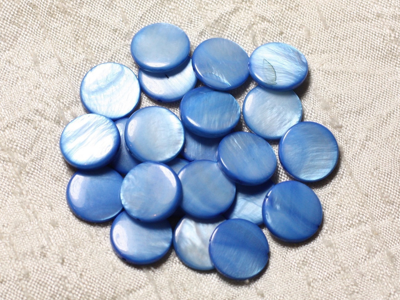 10pc - Perles Nacre Palets 15mm Bleu Roi  4558550005038