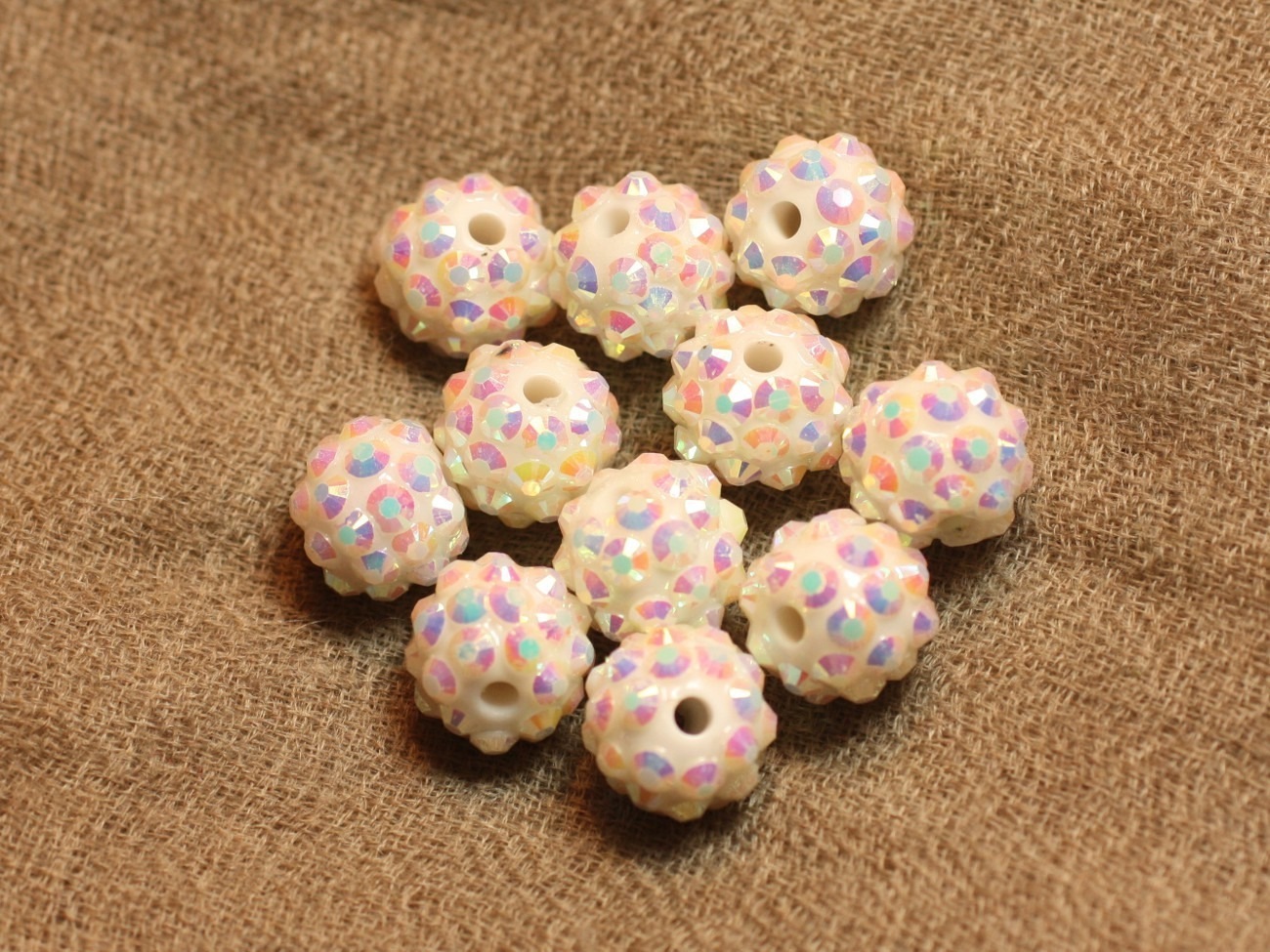5pc - Perles Shamballas Résine 12x10mm Blanc et Multicolore   4558550020338