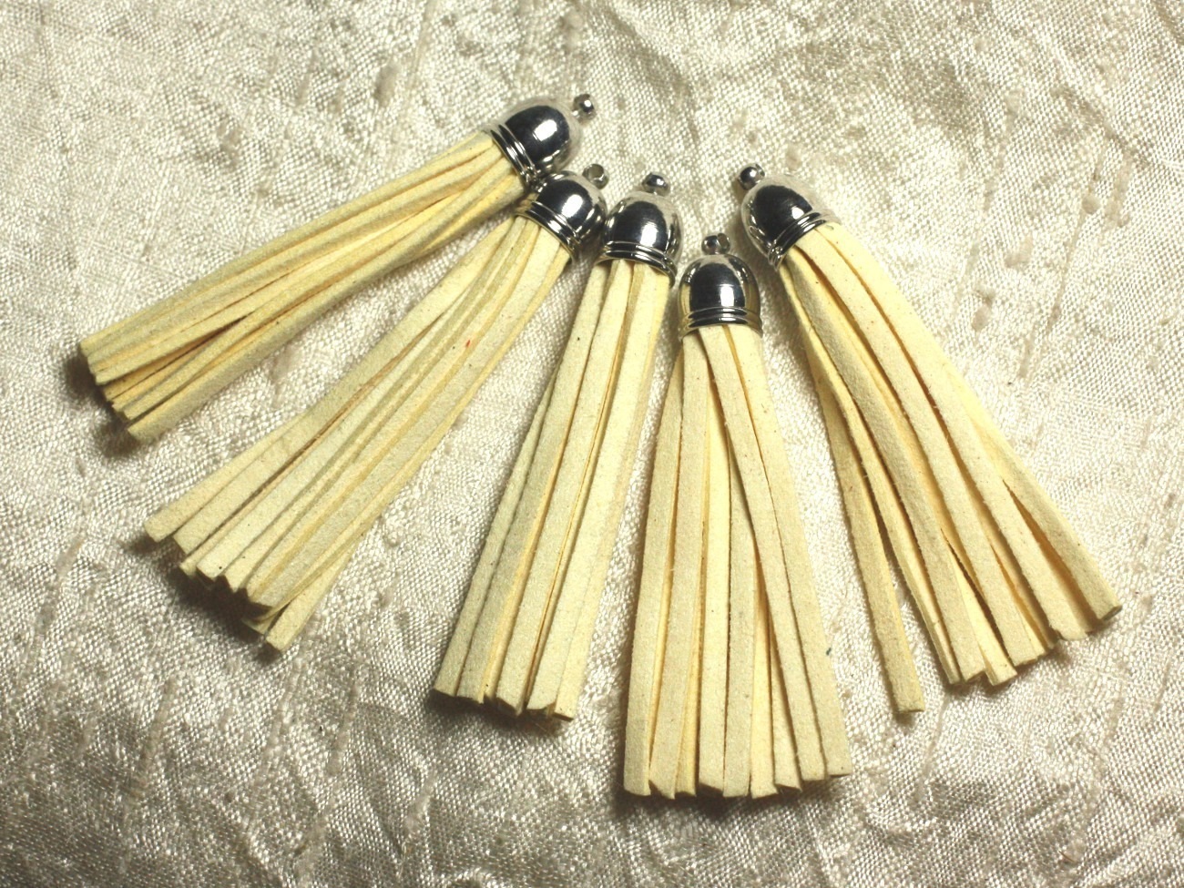 3pc - Pompon suédine Crème et Métal Argenté 68mm   4558550009739 
