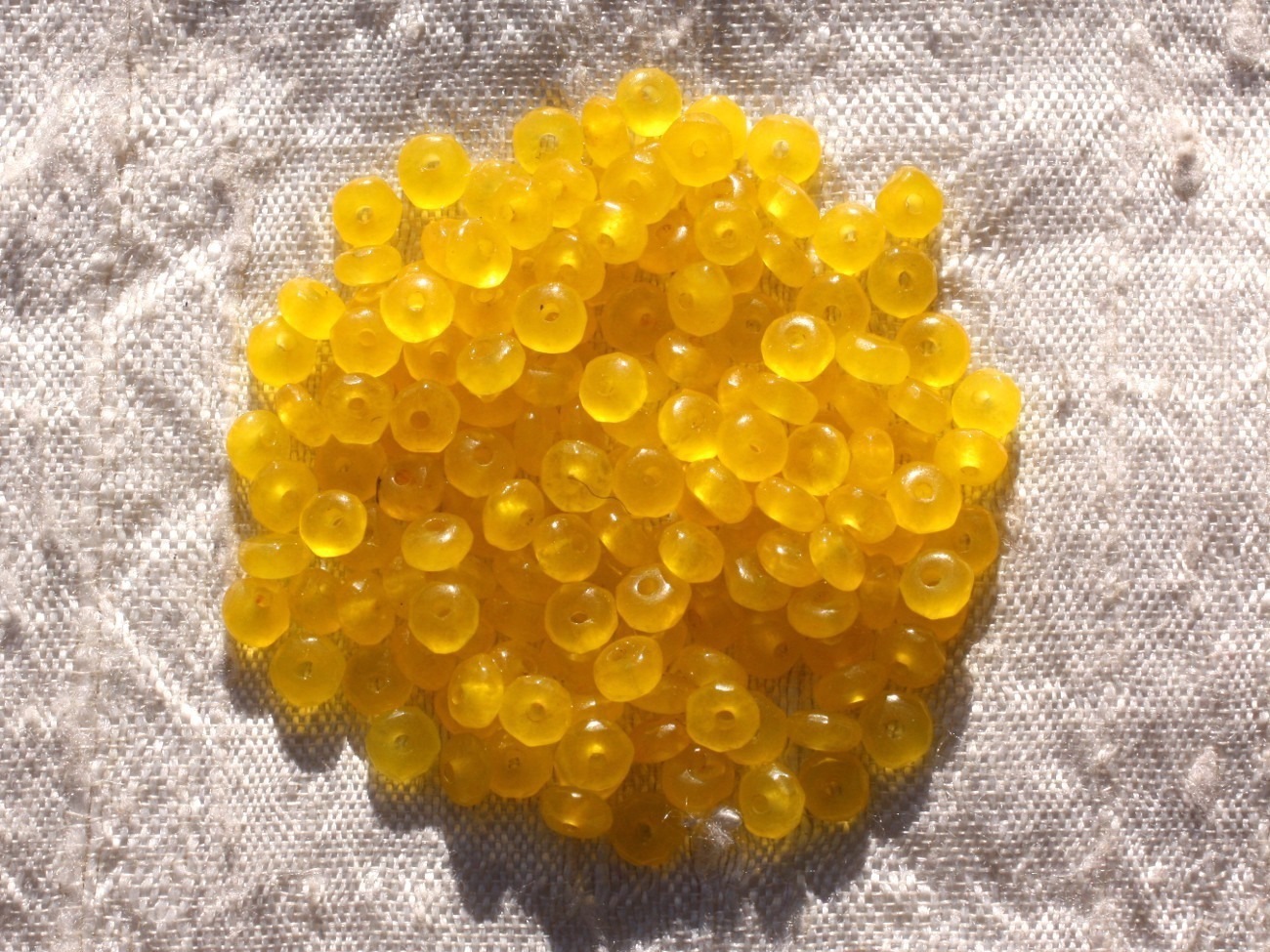 30pc - Perles de Pierre - Jade Rondelles Facettées 4x2mm jaune - 4558550011077 