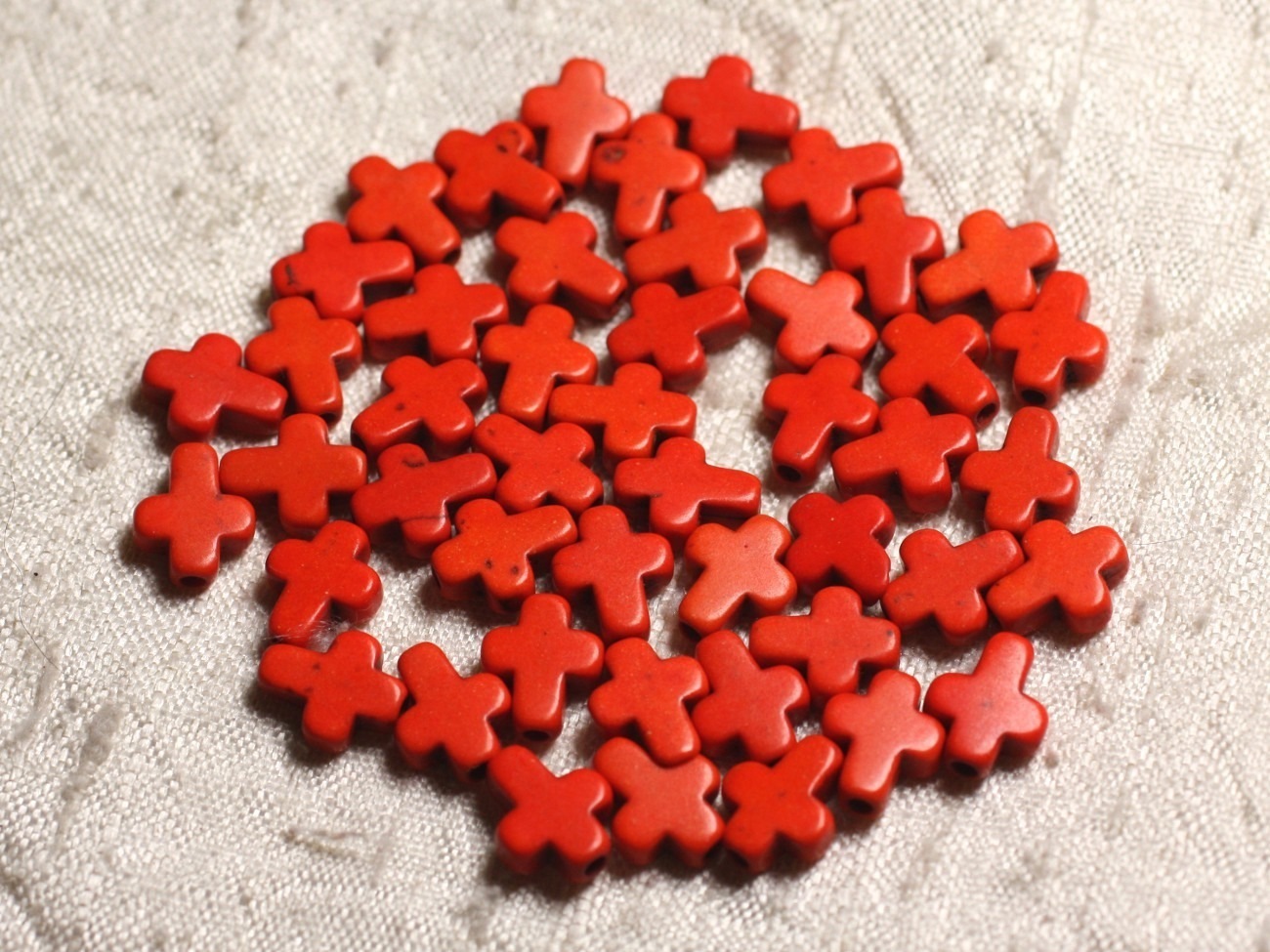 20pc - Perles Turquoise synthèse Croix 10x8mm Orange   4558550011831