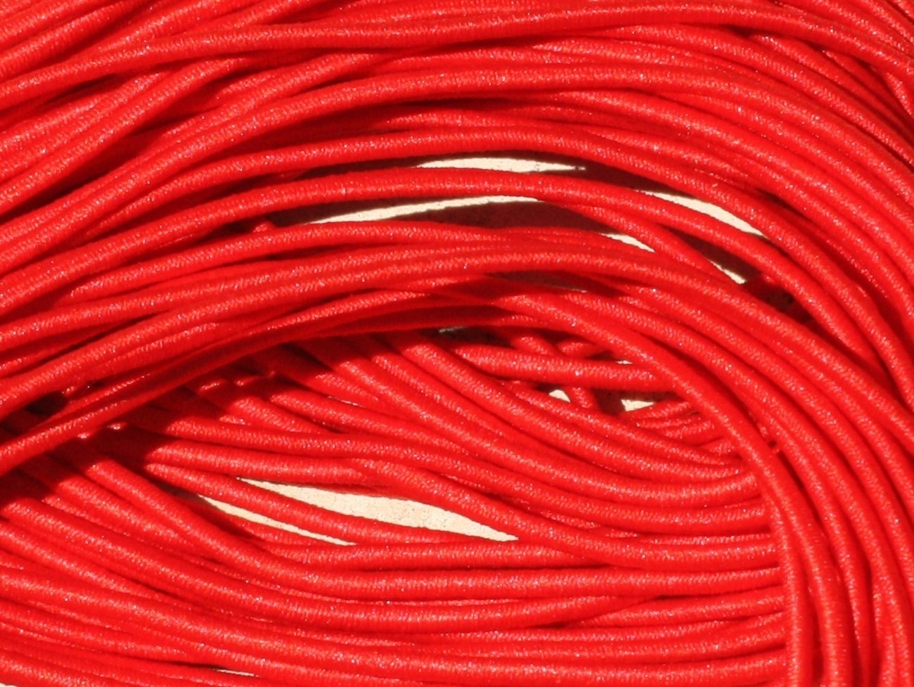 Echeveau 19m env - Fil Elastique Tissu 1mm Rouge vif  4558550019882 