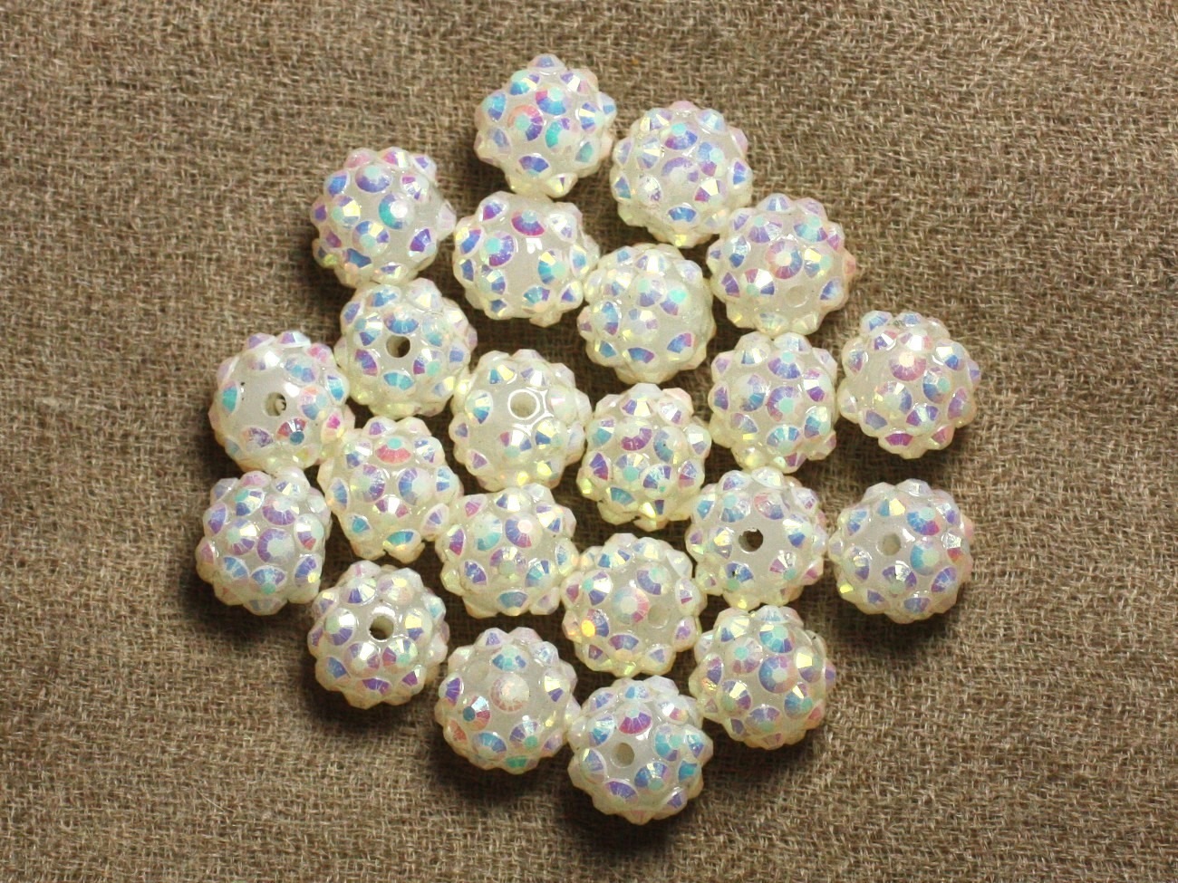 5pc - Perles Shamballas Résine 12x10mm Blanc et Multicolore   4558550009357