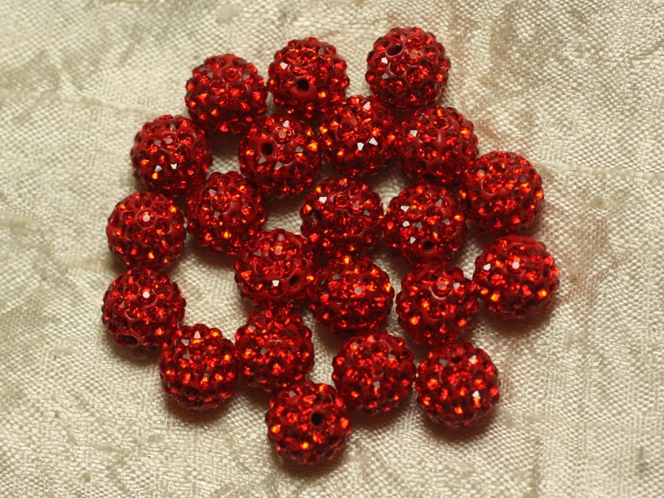 10pc - Perle Polymère et Strass Verre 8mm Rouge   4558550021885 