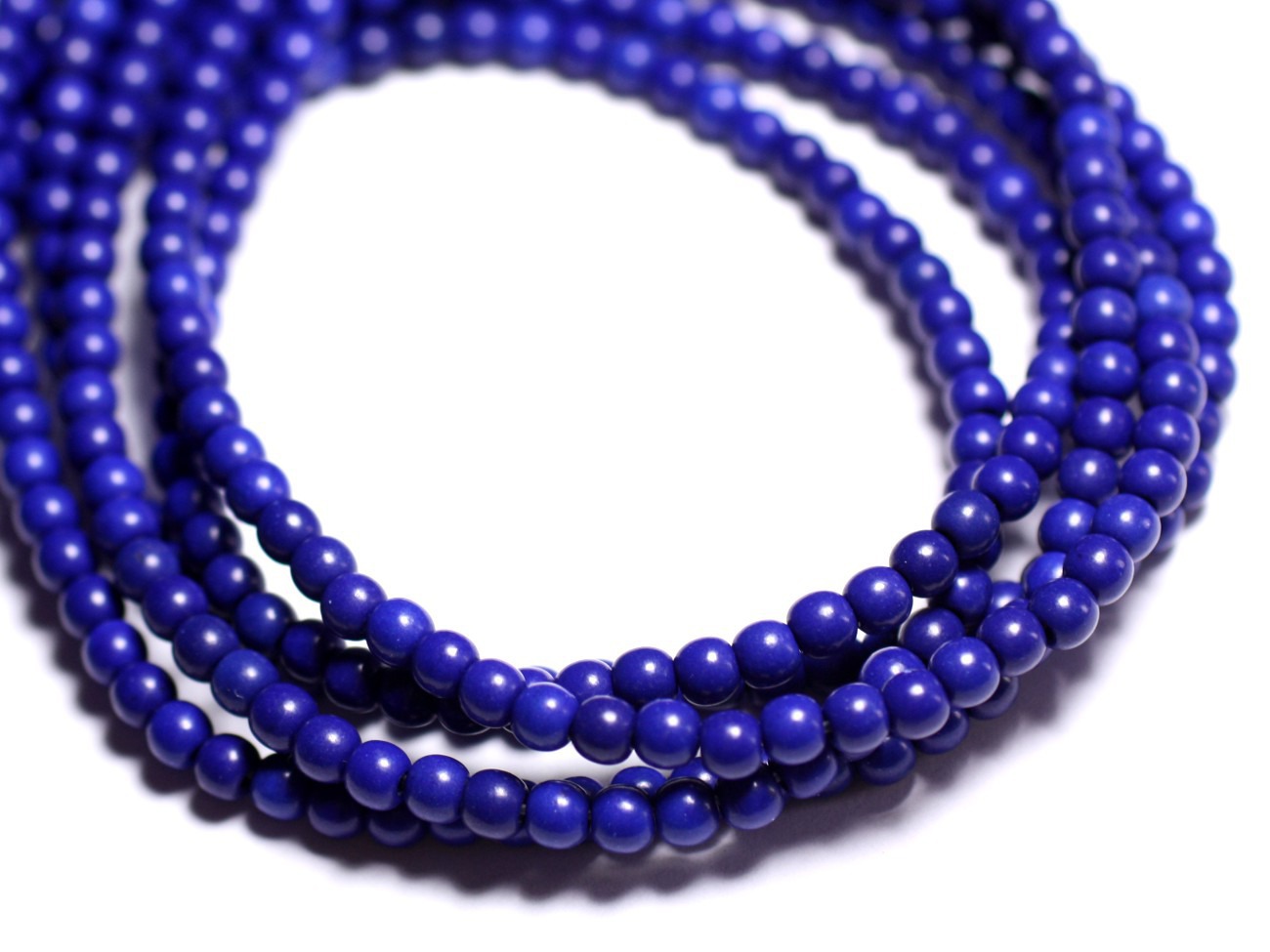 40pc - Perles Turquoise Synthèse Boules 4mm Bleu nuit  4558550022523 