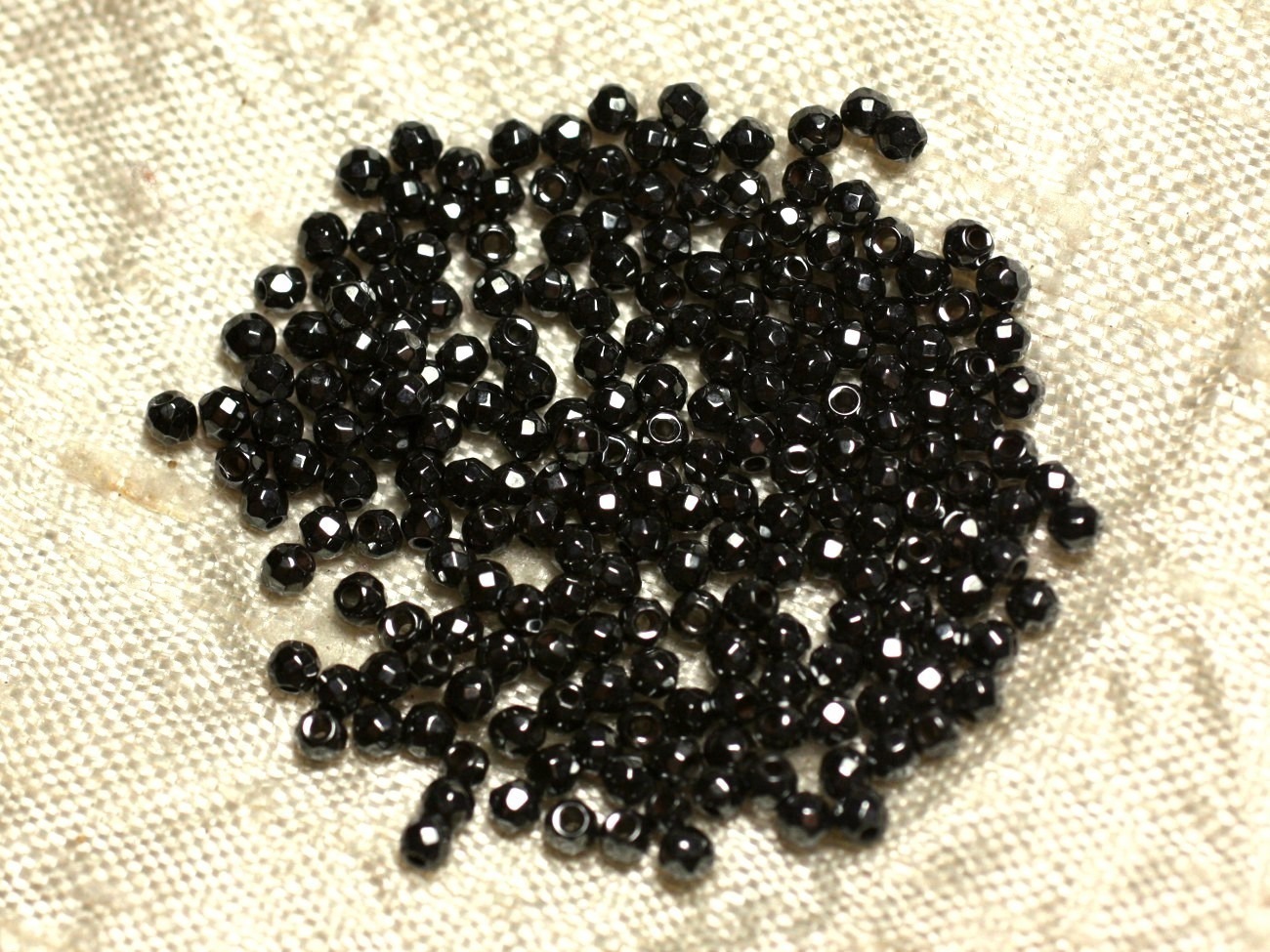 20pc - Perles de Pierre - Hématite Boules Facettées 2mm   4558550022899