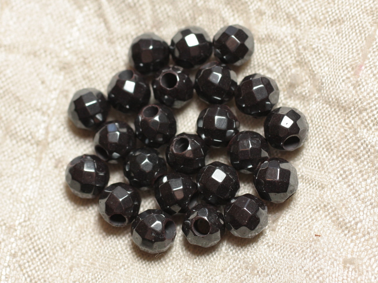 5pc - Perles de Pierre Perçage 2.5mm - Hématite Facettée 8mm  4558550025531