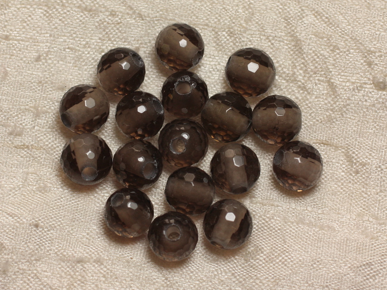Perle de Pierre Perçage 2.5mm - Quartz Fumé Facetté 10mm  4558550026484