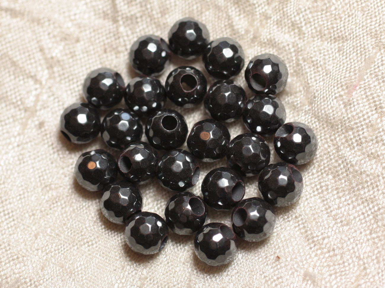 5pc - Perles de Pierre Perçage 2.5mm - Hématite Facettée 8mm  4558550024671