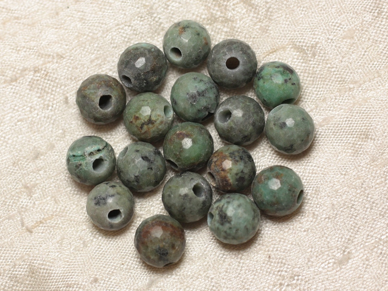 2pc - Perles de Pierre Perçage 2.5mm - Turquoise Afrique Facettée 10mm  4558550026569