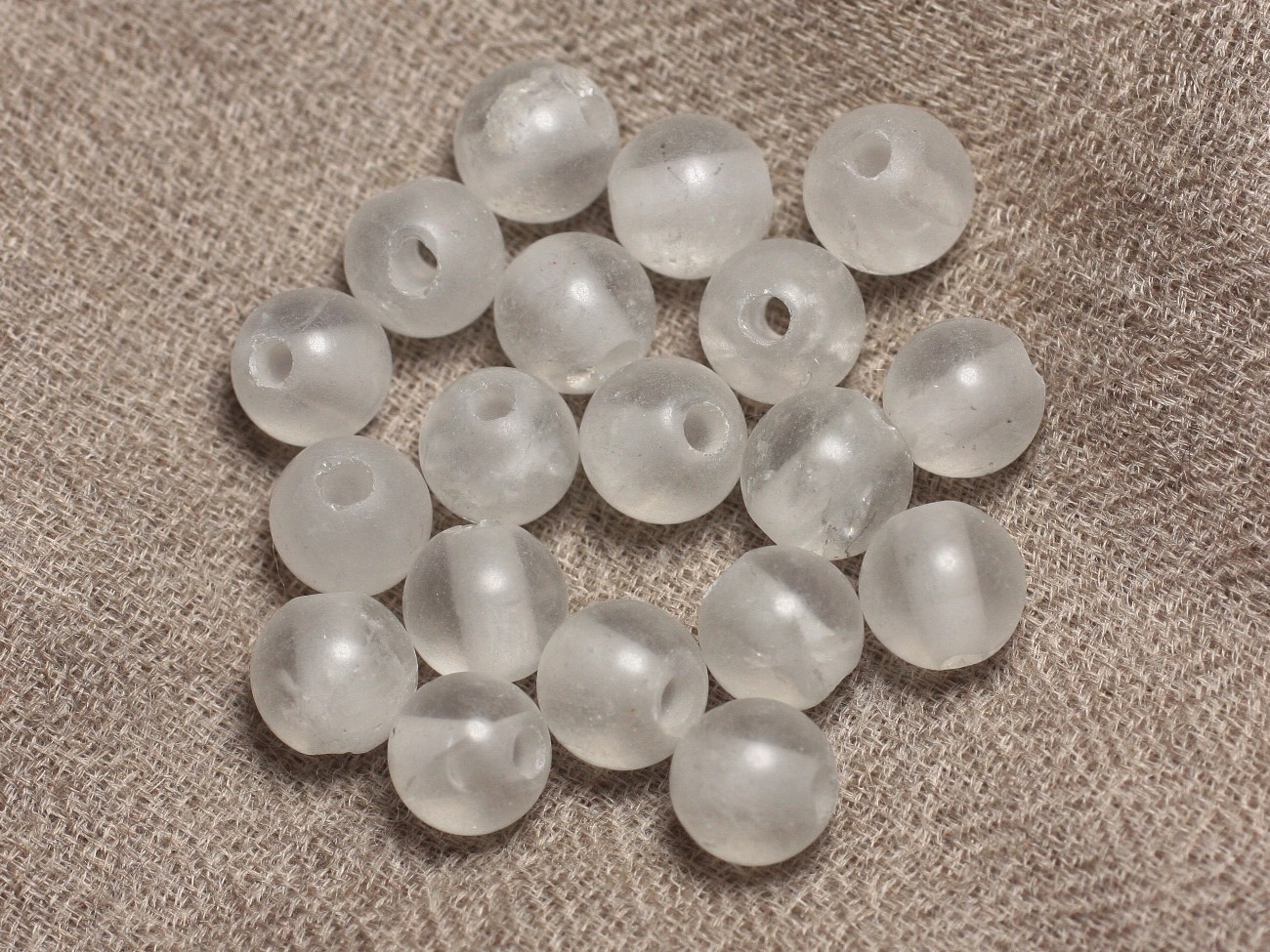 4pc - Perles de Pierre Perçage 2.5mm - Cristal Quartz Mat Boules 10mm   4558550026712