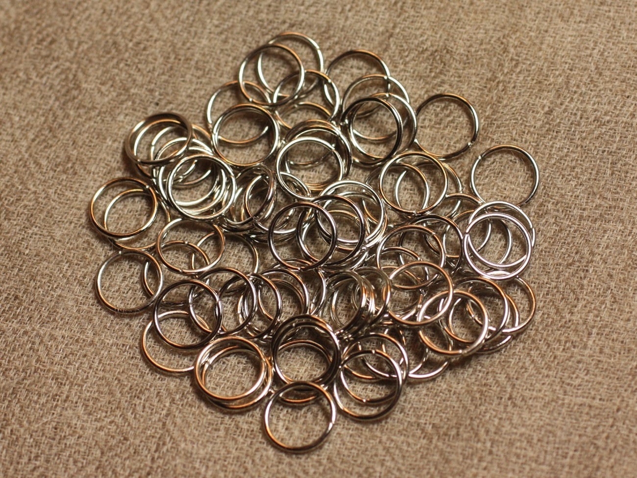 100pc - Anneaux 10mm Métal Argenté sans nickel  4558550028082