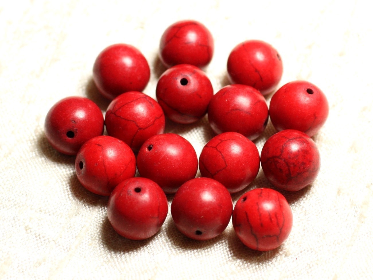 10pc - Perles Turquoise Synthèse Boules 12mm Rouge   4558550028792