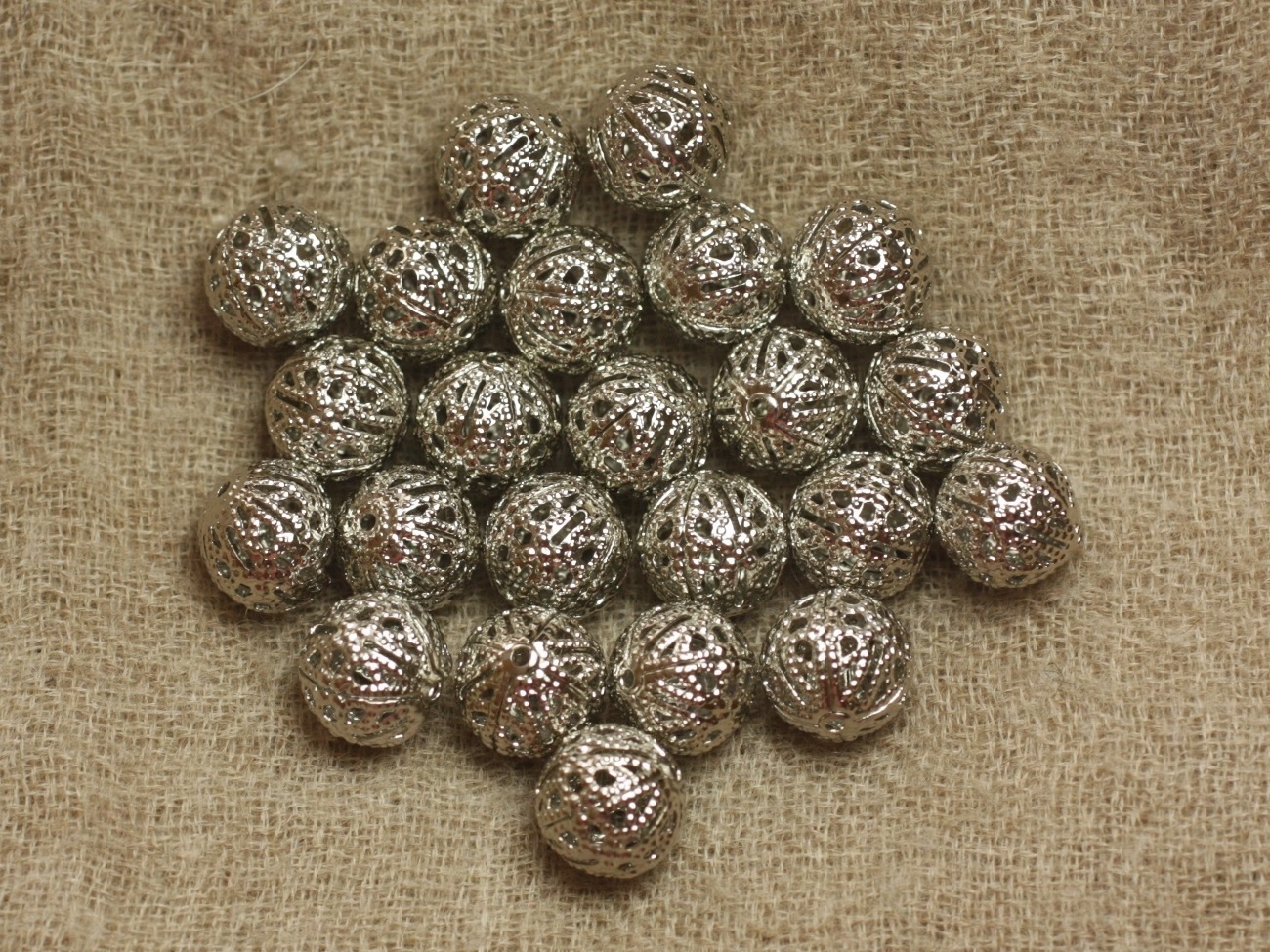 20pc - Perles Métal Argenté Rhodium - Boules Filigranes 10mm  4558550031075 