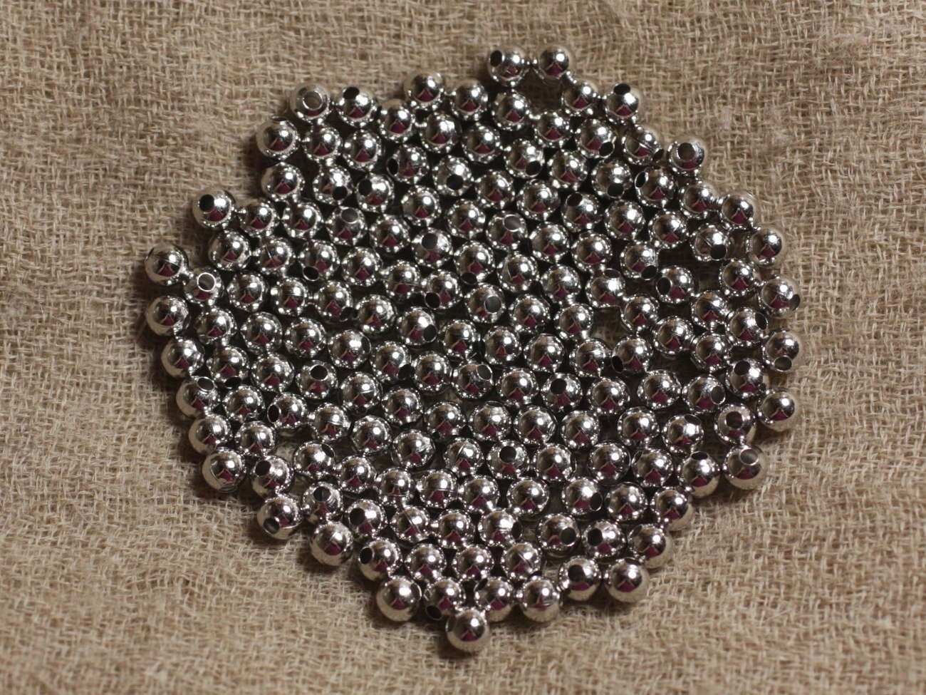 20pc - Perles Métal Argenté Rhodium - Boules 4mm  4558550031150 