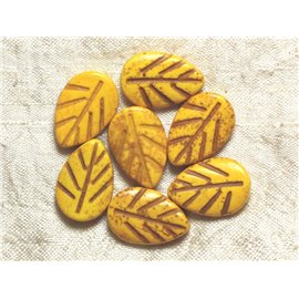 10pc -Synthetic Turquoise Beads - 20mm Yellow Leaves 4558550033772