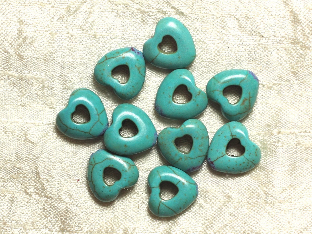 10pc - Perles Turquoise synthèse - Coeurs 15mm pourtour Bleu Turquoise  4558550034168 