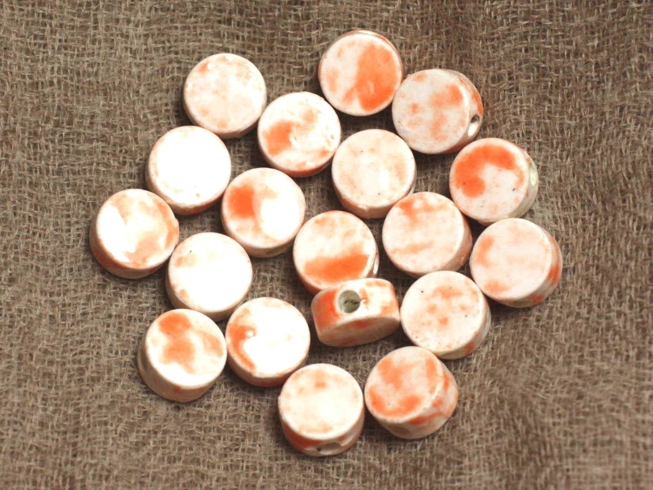 10pc - Perles Céramique Porcelaine Palets 8mm Blanc Orange - 4558550035349