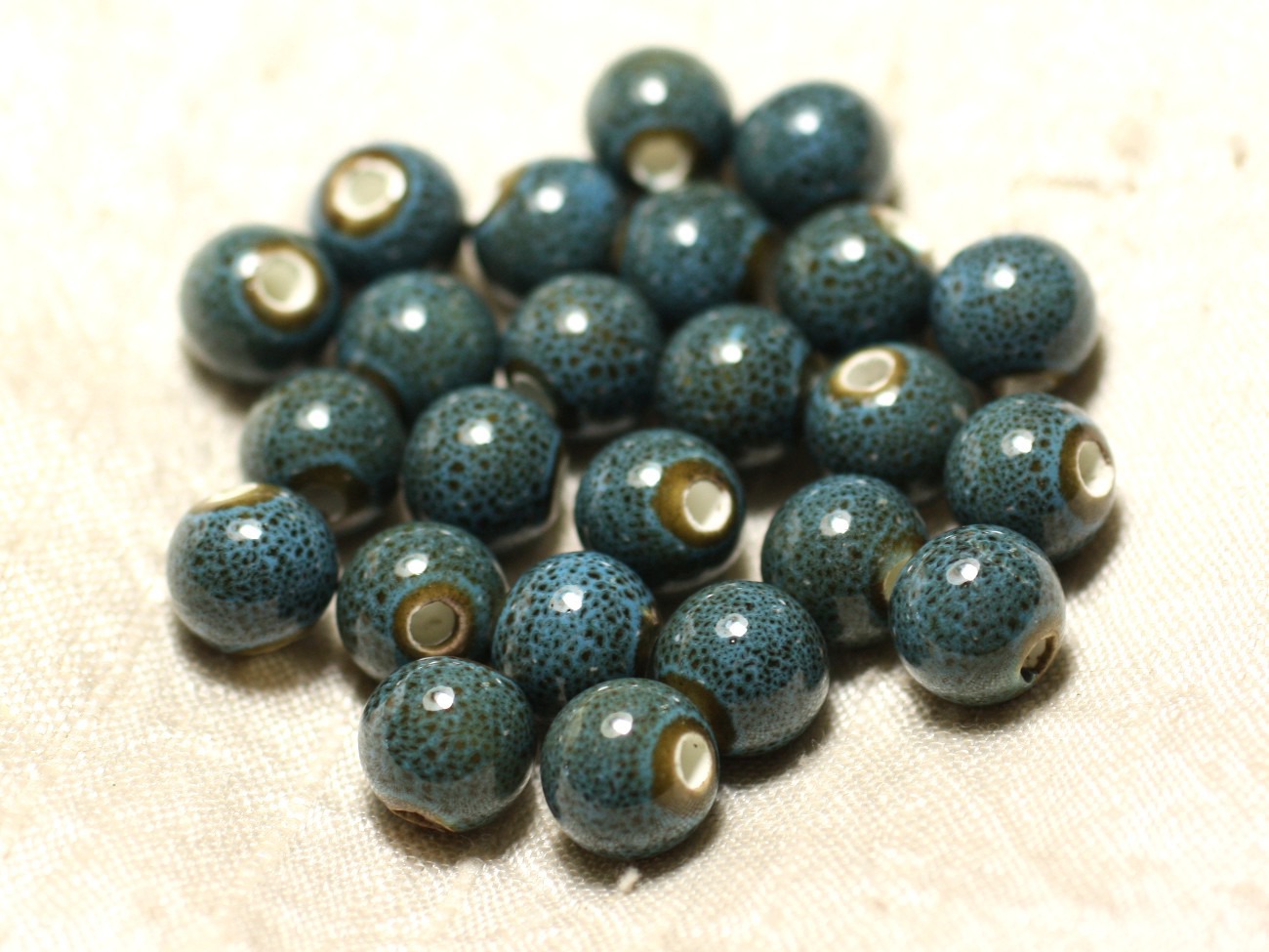 100pc - Perles Céramique Porcelaine Boules 10mm Bleu Turquoise tacheté 