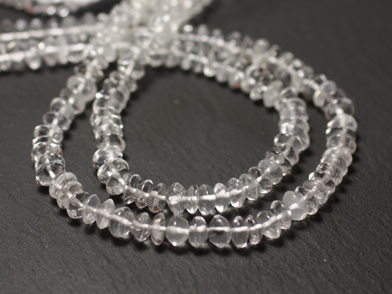Fil 34cm 109pc env - Perles de Pierre - Cristal Quartz Rondelles Bouliers 5-6mm - 8741140013070 