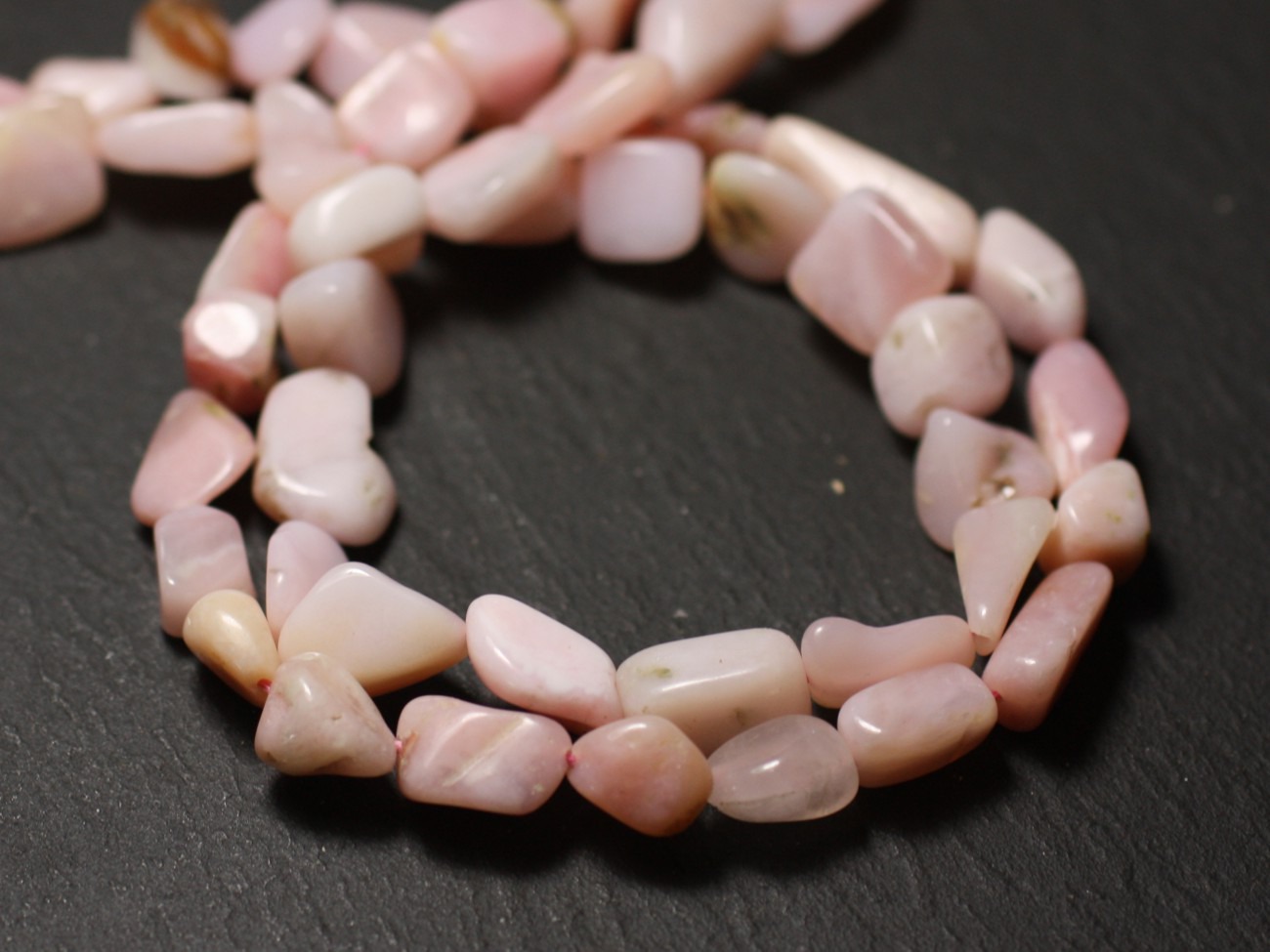 Fil 32cm 29-38pc env - Perles de Pierre - Opale Rose Olives 6-15mm - 8741140012615 