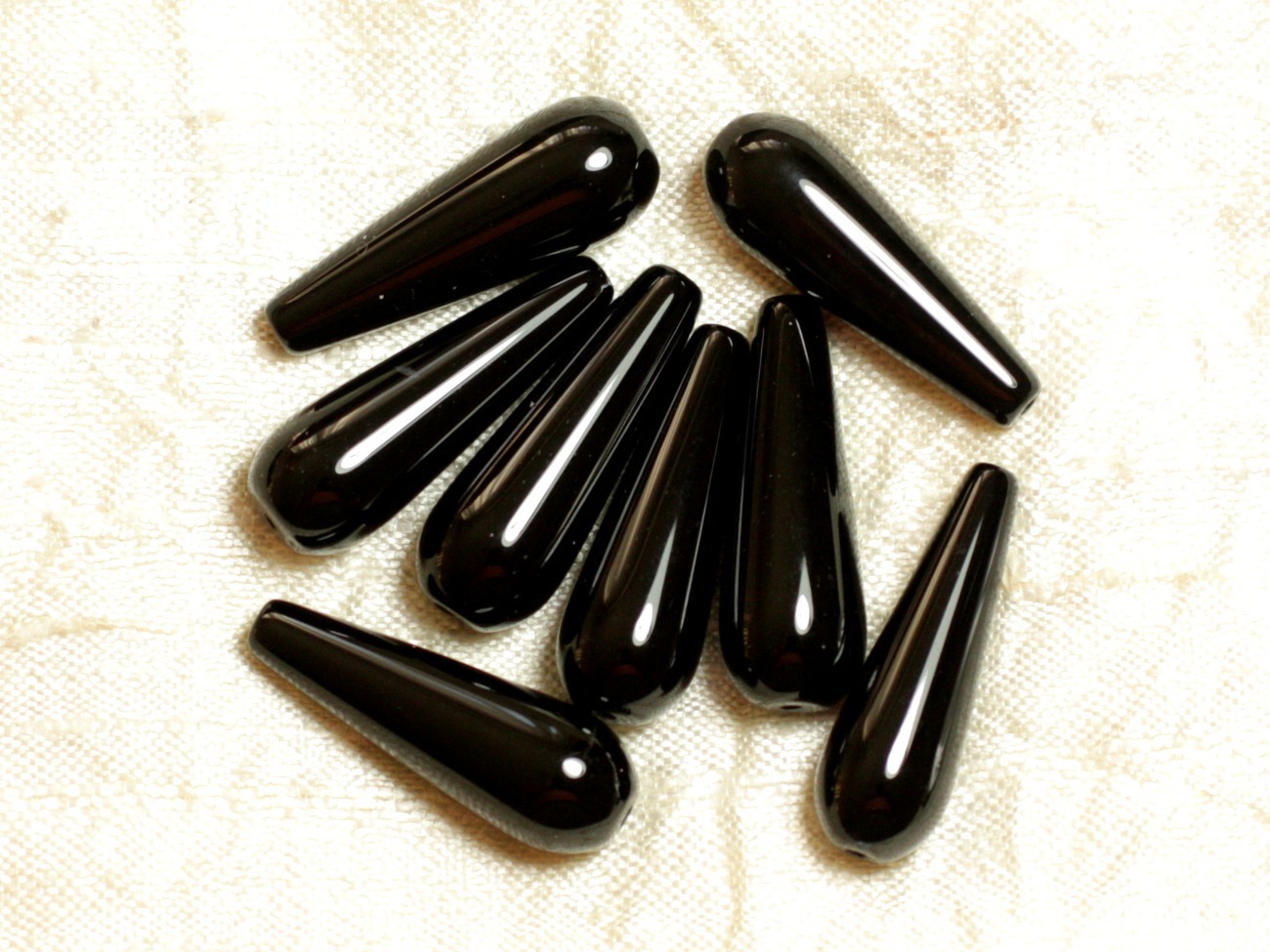 Fil 39cm 13pc env - Perles de Pierre - Onyx noir Gouttes 30x10mm