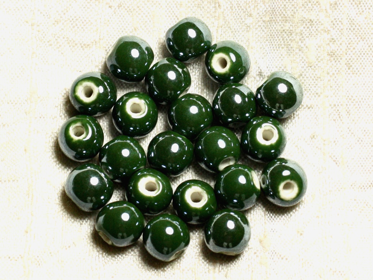 100pc - Perles Céramique Porcelaine Rondes irisées 10mm Vert Olive Empire 