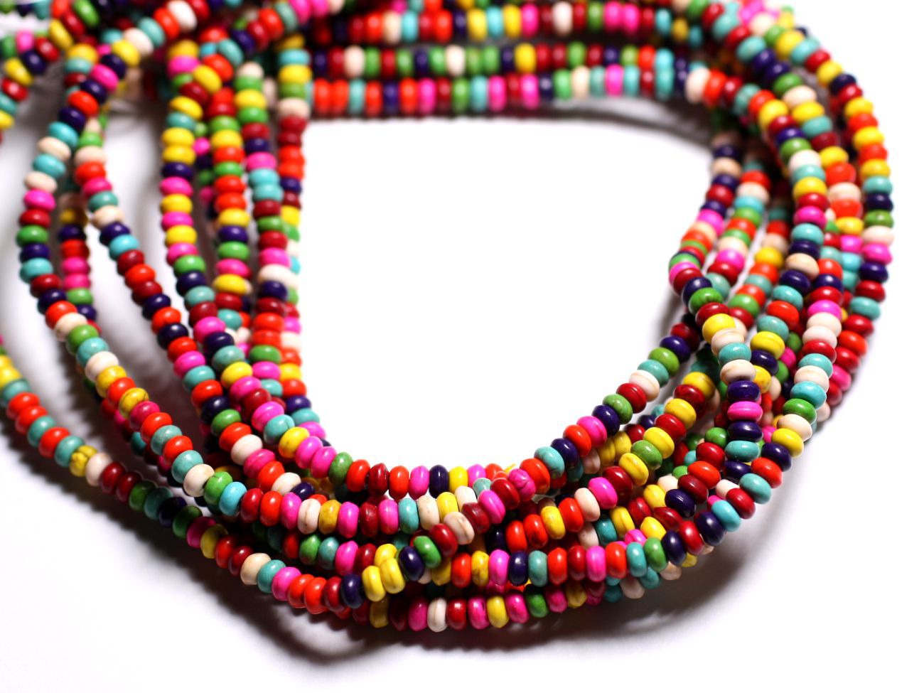 Fil 39cm 160pc env - Perles de Pierre Turquoise Synthèse Rondelles 4x2mm Multicolore