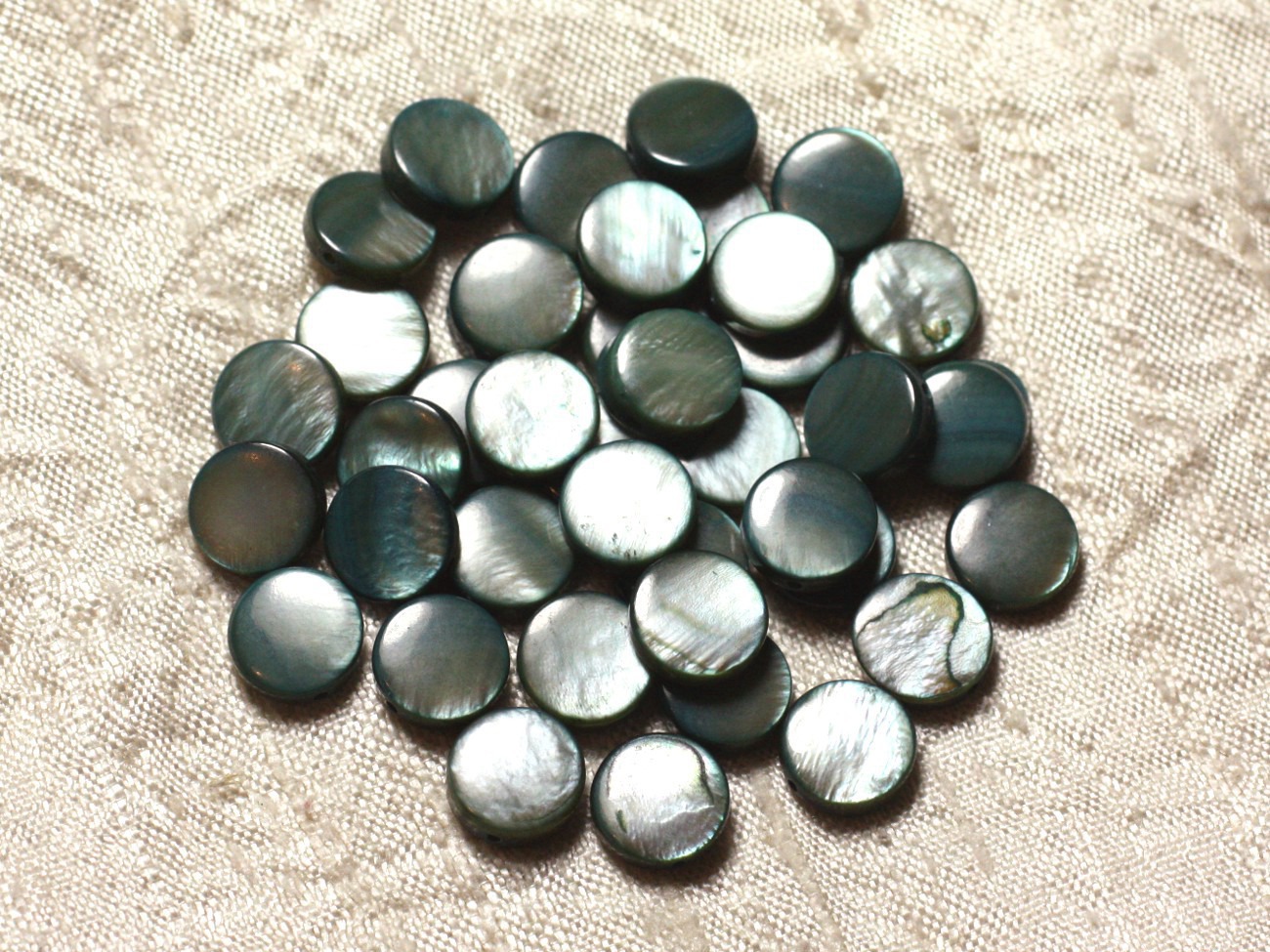 Fil 39cm 35pc env - Perles Nacre Palets 9-10mm gris noir 